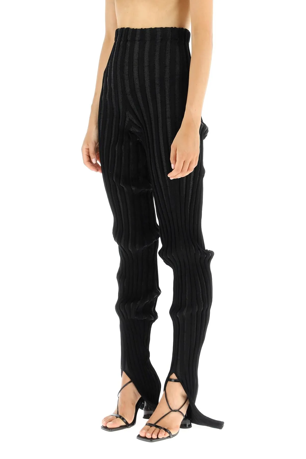 ara pants