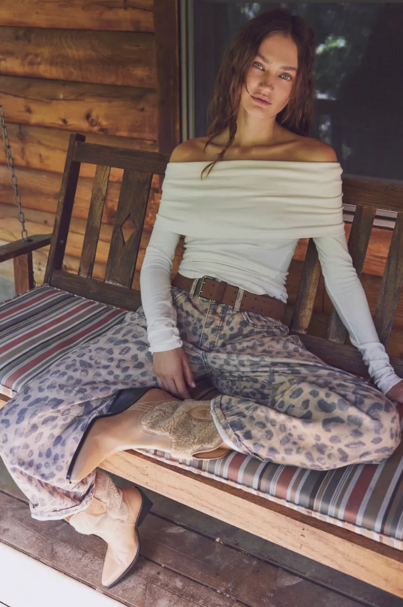 Good Luck Printed Barrel Jeans