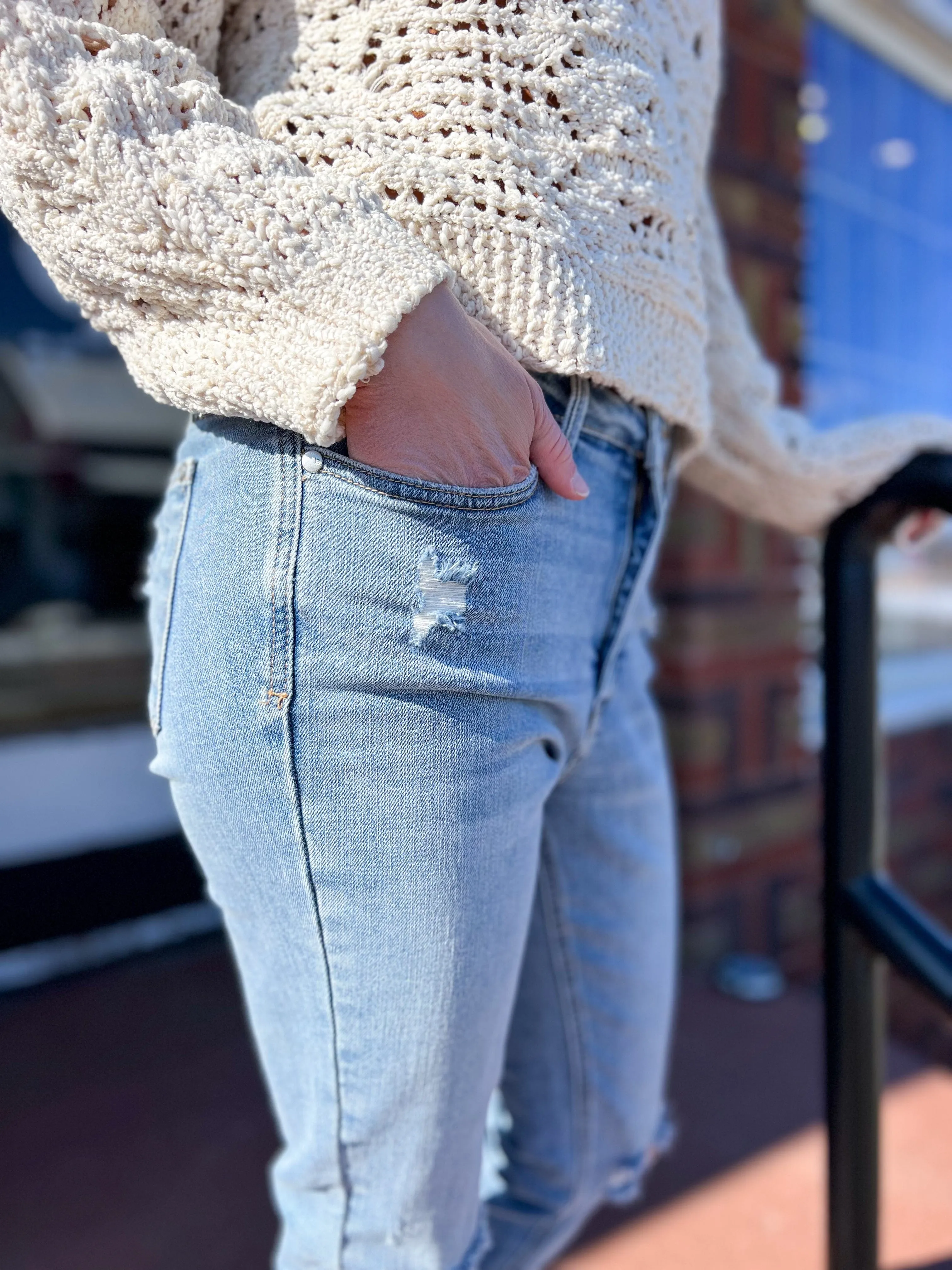 Judy Blue Distressed Tummy Control Skinny Jean